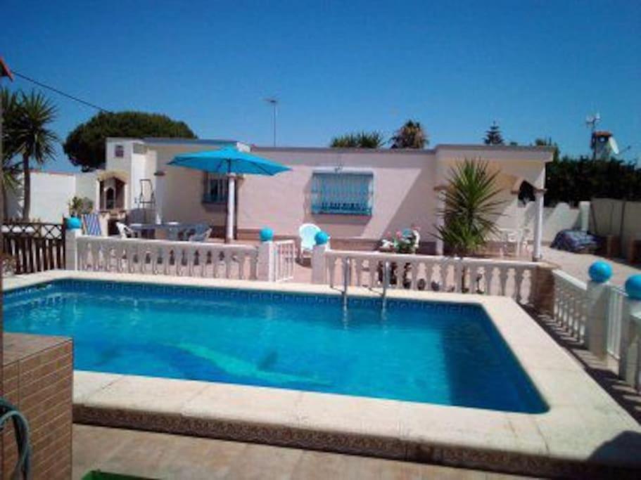 El Verano Azul Casa Con Piscina Chiclana de la Frontera Eksteriør billede